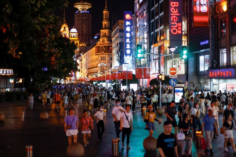 Fitch cuts China 2021 GDP forecast to +8.1% vs +8.4% on property slowdown