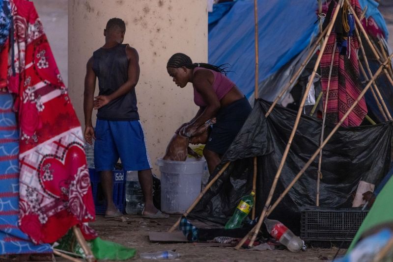 Haitian migrants face crucial choices as expulsion flights ramp up