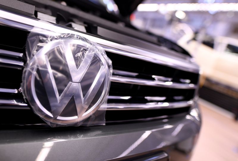 KBA orders recall of 200,000 VW T6 multivans over door-locking mechanism