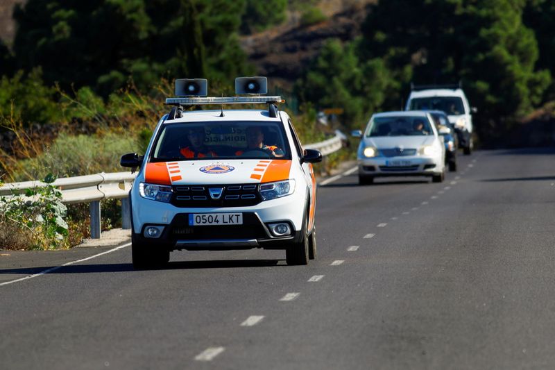 People evacuated on Spanish island of La Palma after volcano eruption warning