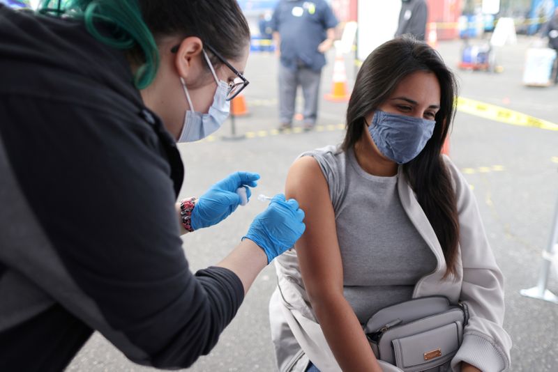 U.S. administers 388.6 million doses of COVID-19 vaccines - CDC