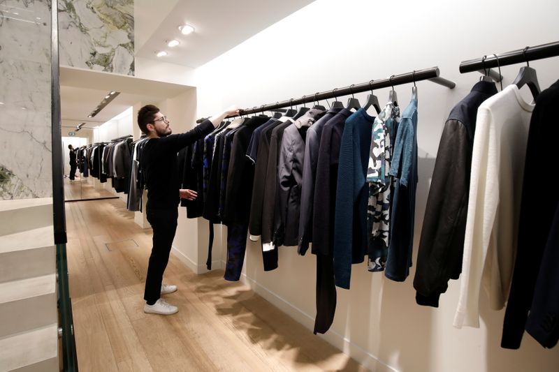 Unit of SMCP's majority shareholder fails to redeem bonds