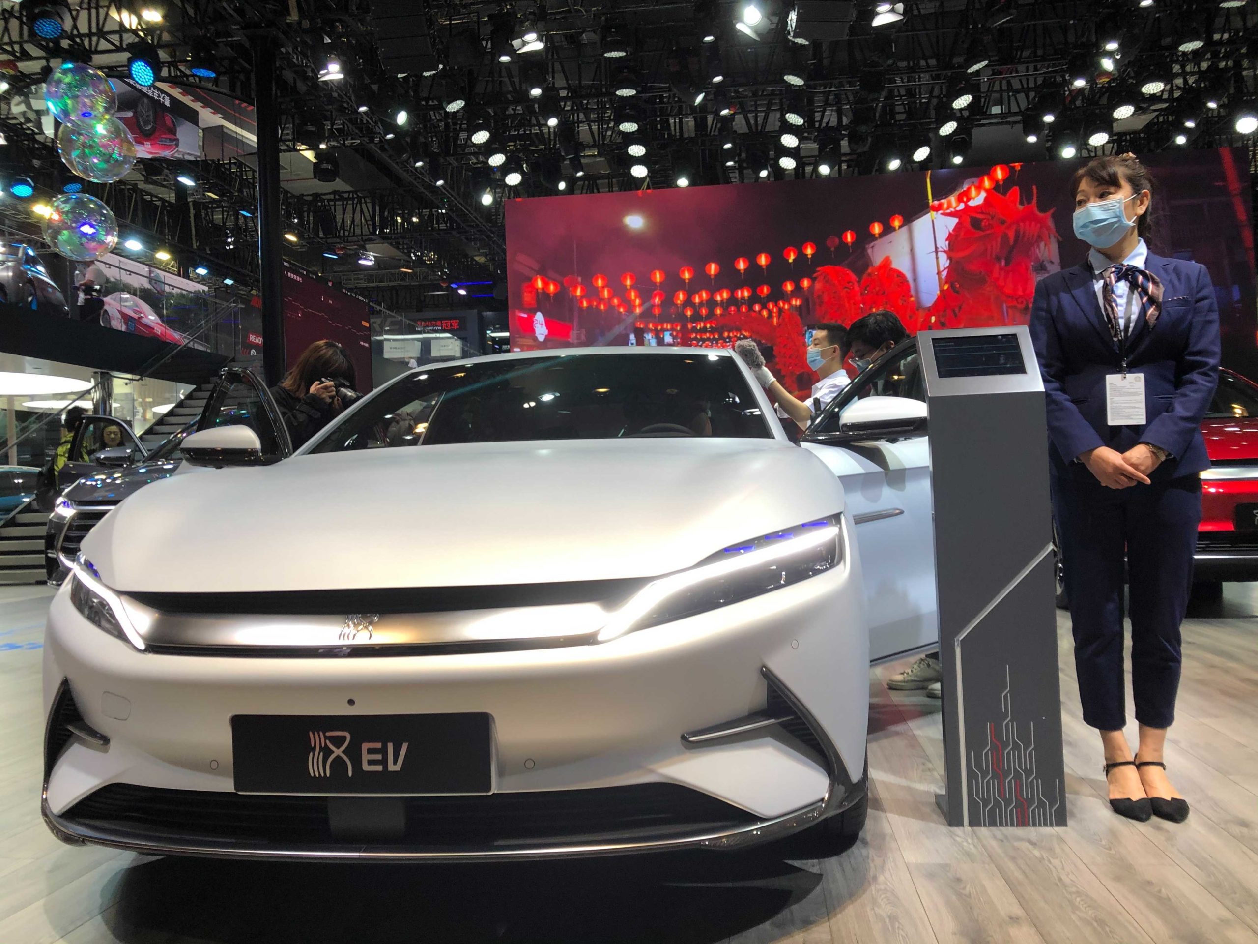 What to look for as Chinese EV makers like BYD, Nio, Xpeng roll out earnings