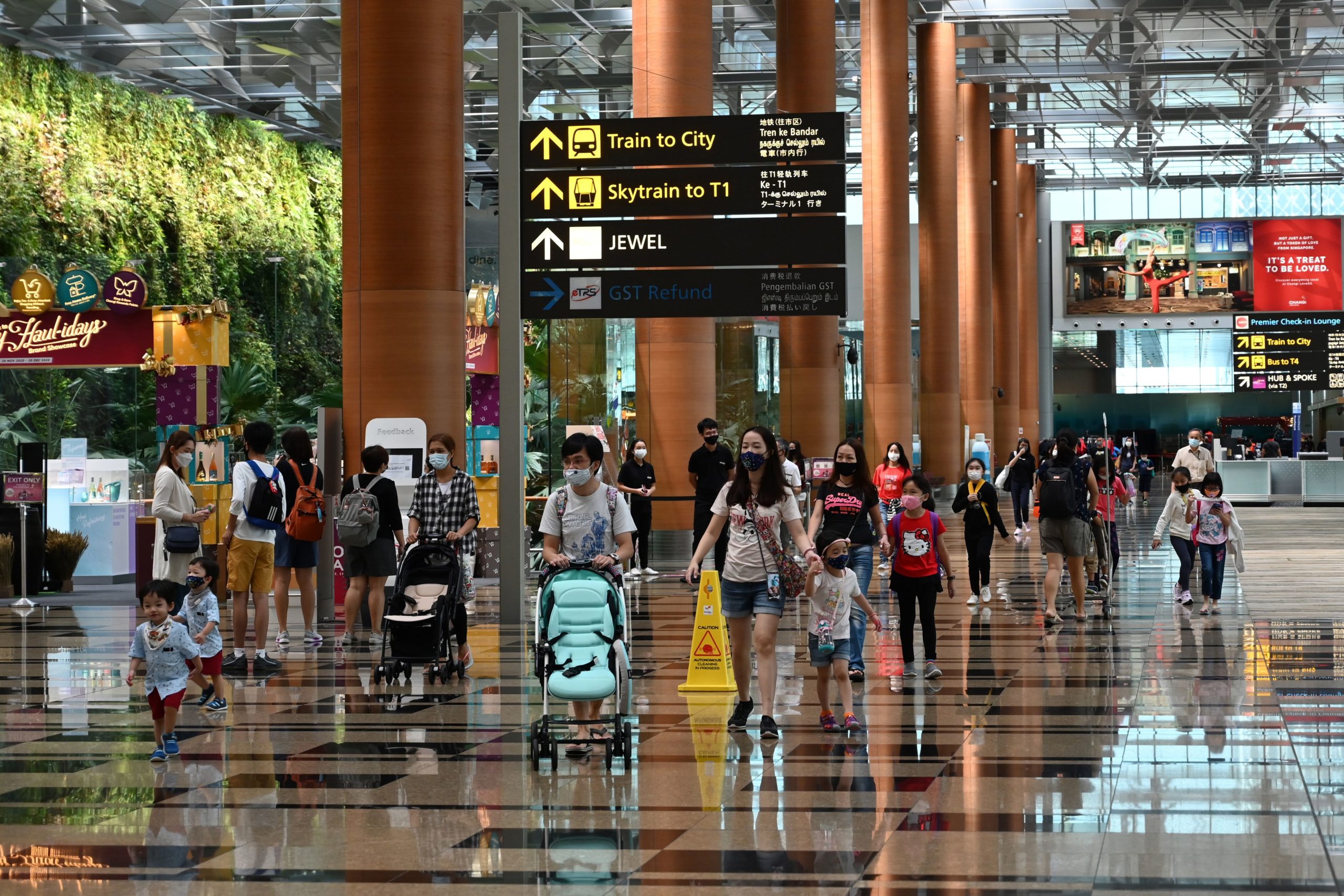 Singapore’s ‘vaccinated travel lanes’ see Expedia flight searches soar