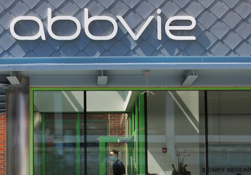 AbbVie gets a shot in the arm from newer drug sales, lifts profit view