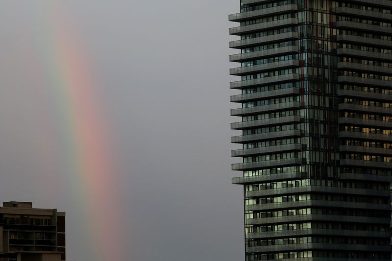 Analysis-Bank of Canada's early lift-off warning may dampen housing boom fanned by speculators