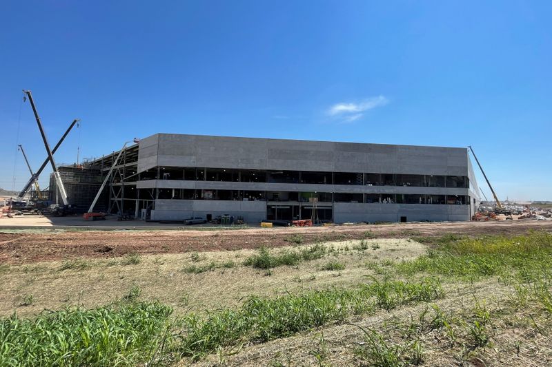 Austin cheers Tesla's headquarters move, but local home buyers left on edge
