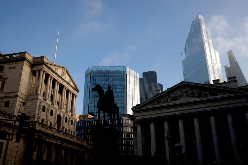 Bank of England's Saunders says get ready for early rate rise