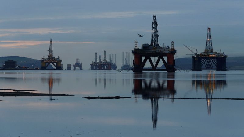 Britain's fossil fuel dilemma in the spotlight as climate talks near