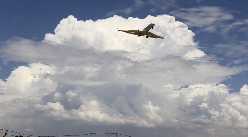 Business jet makers look to tap surging corporate travel demand at Las Vegas air show