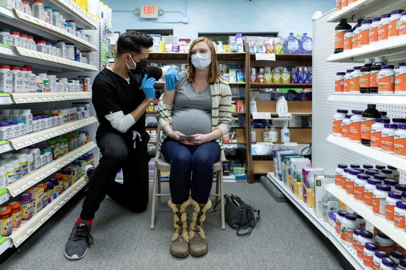 COVID-19 vaccines not linked to pregnancy loss; mixing vaccines may confer greater protection