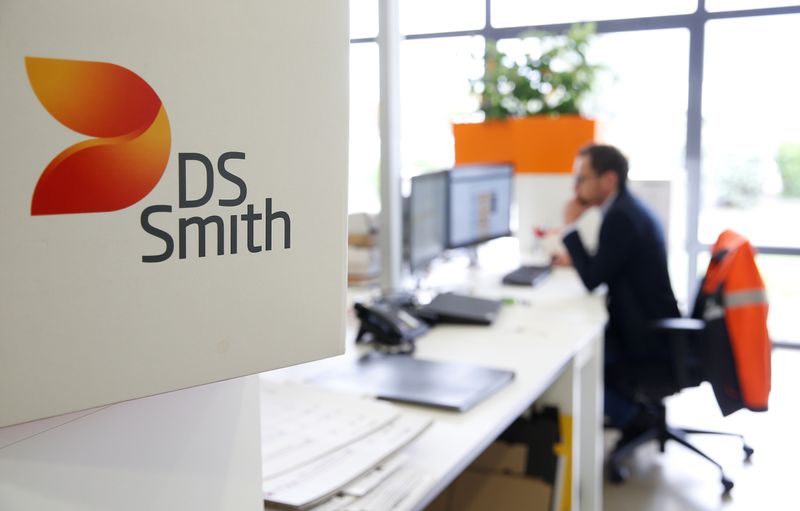 DS Smith says cardboard box volumes strong; flags higher costs