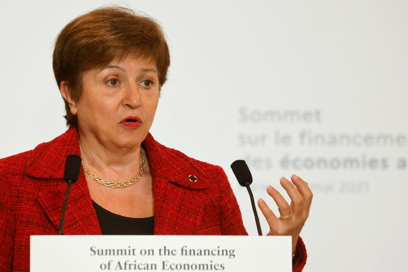 Data-rigging allegations against IMF chief fall short, says French source