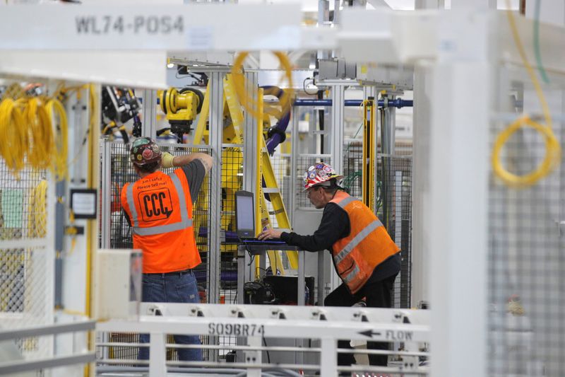 Detroit's chip woes drag on U.S. economic growth