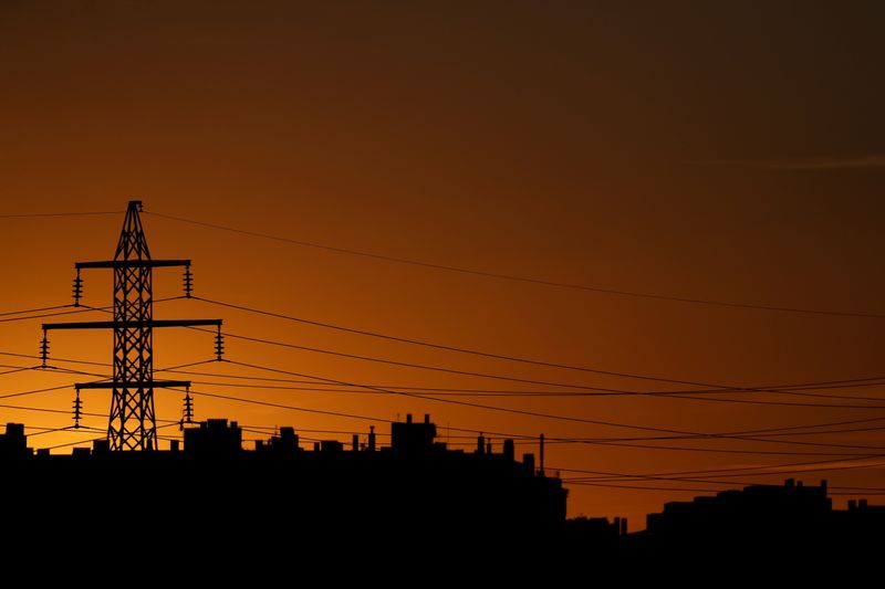 Energy costs push Spain's inflation to 29-year-high