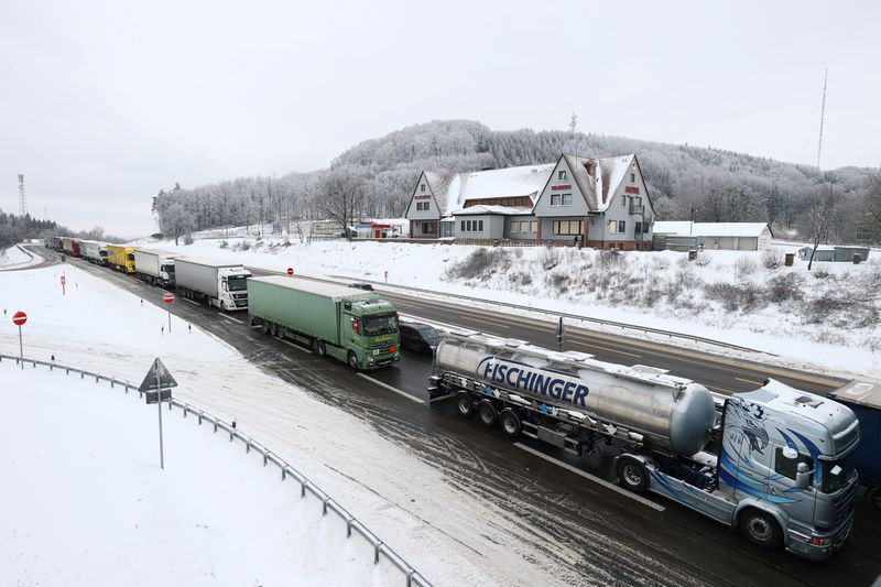 European climate group says EU needs tougher truck CO2 targets