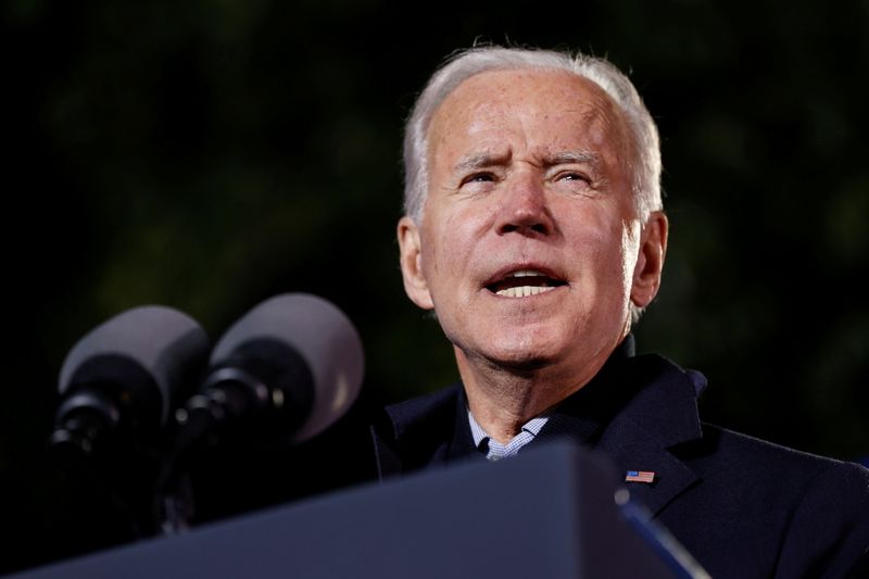 Explainer-Democratic 'billionaires tax' proposal likely to face legal challenges