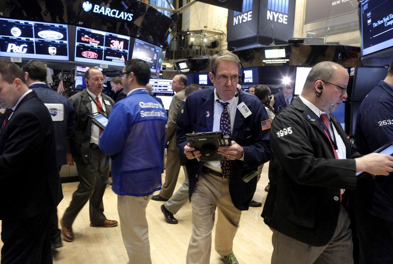 Futures edge lower ahead of earnings, inflation worries persist
