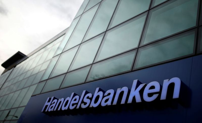 Handelsbanken CEO expects lower personnel costs