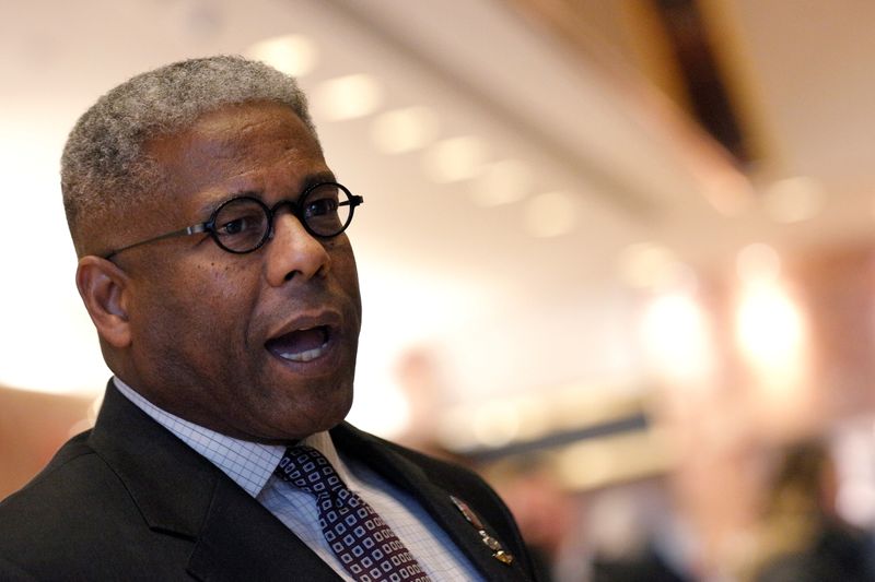 In hospital with COVID, conservative Texan running for governor condemns vaccine mandates