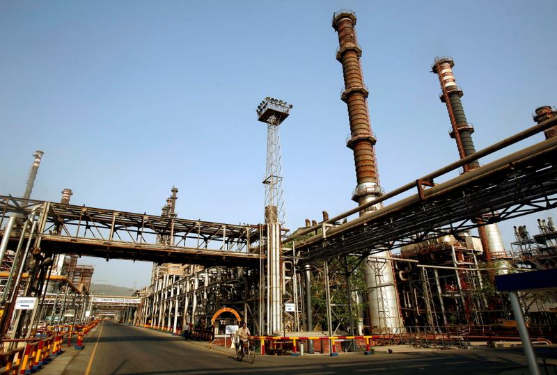 India September crude imports hit 5-month high as business activity pick-up