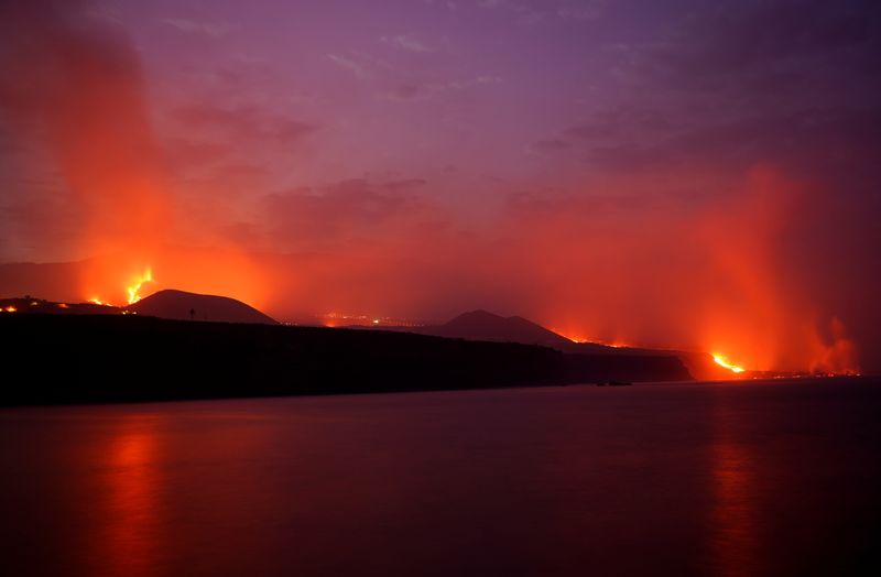 Lava blasts out of new vent on La Palma volcano