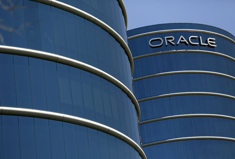 Oracle's NetSuite adds banking features to its software; HSBC is first partner