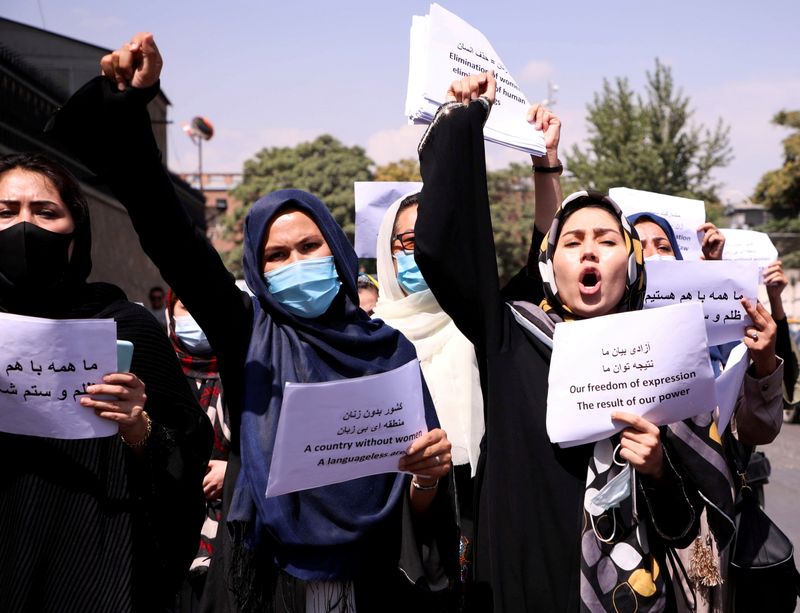 Protests get harder for Afghan women amid risks and red tape
