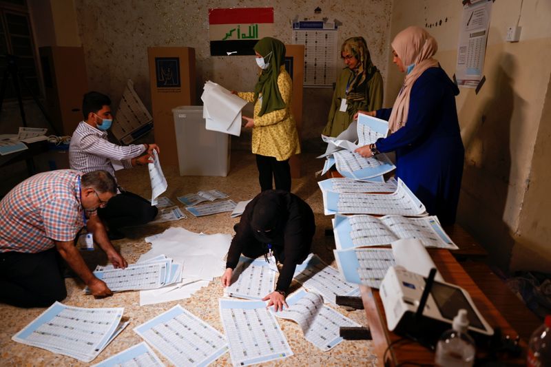 Record low turnout suggests vote to throw out Iraq's elite will leave them in power