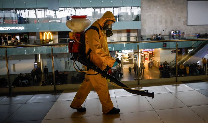 Russia reports cases of more contagious COVID-19 Delta subvariant