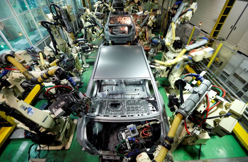 S.Korea Sept factory output shrinks as auto chip shortage bites