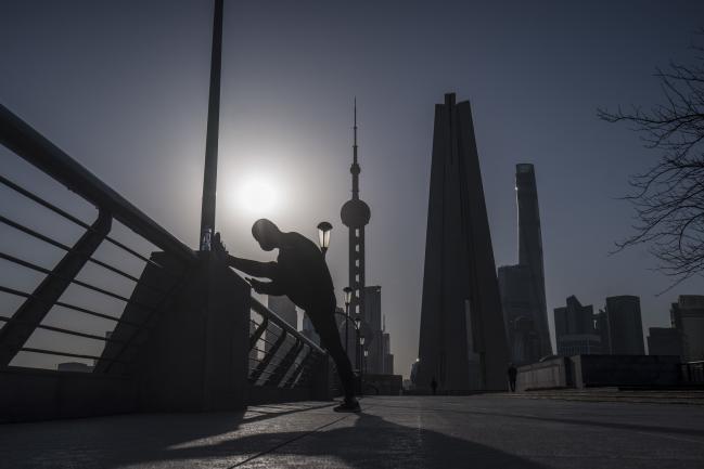 Shanghai Starts Trial to Clear Hidden Debt as China Cuts Risks