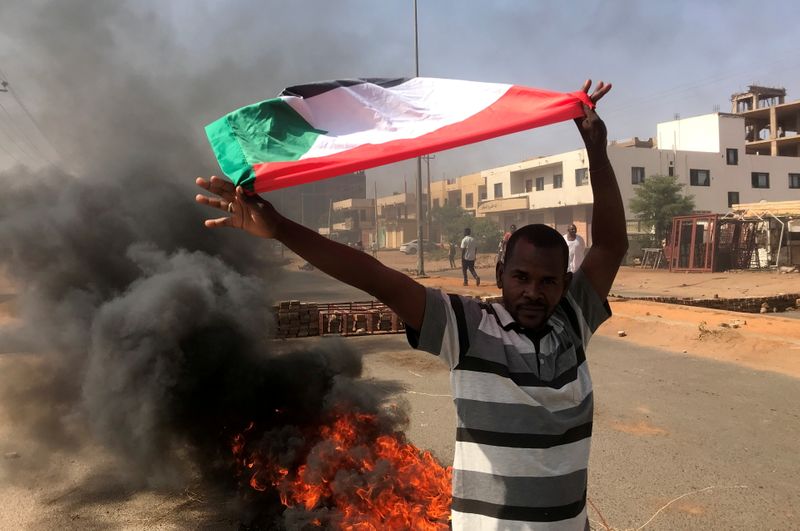 Sudan state oil workers to join civil disobedience movement - association