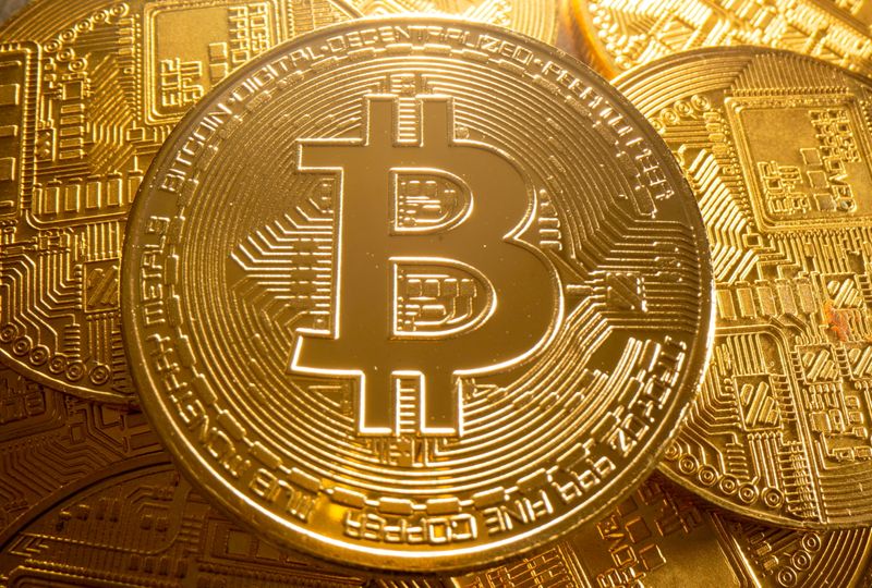 U.S. SEC poised to allow first bitcoin futures ETF - Bloomberg News