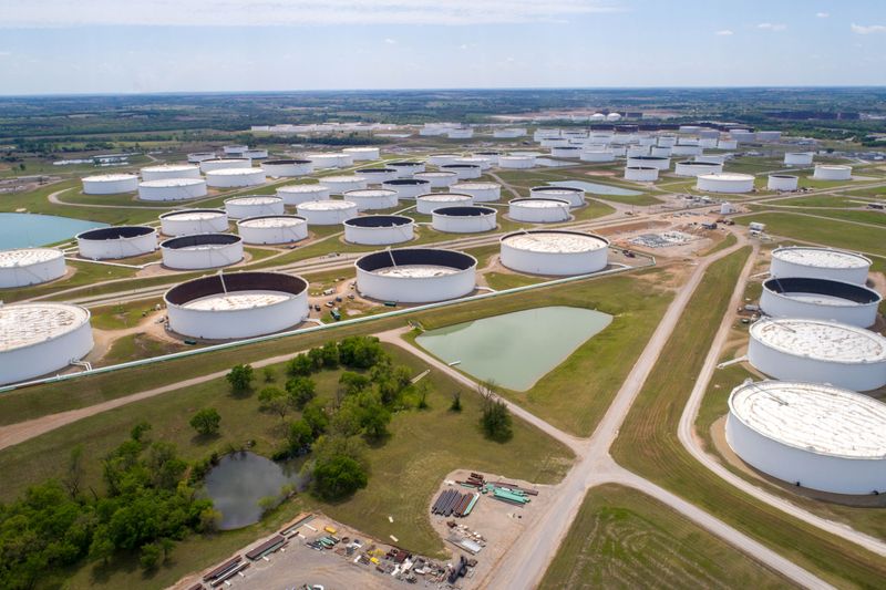 U.S. demand for oil surges, depleting tanks in Oklahoma