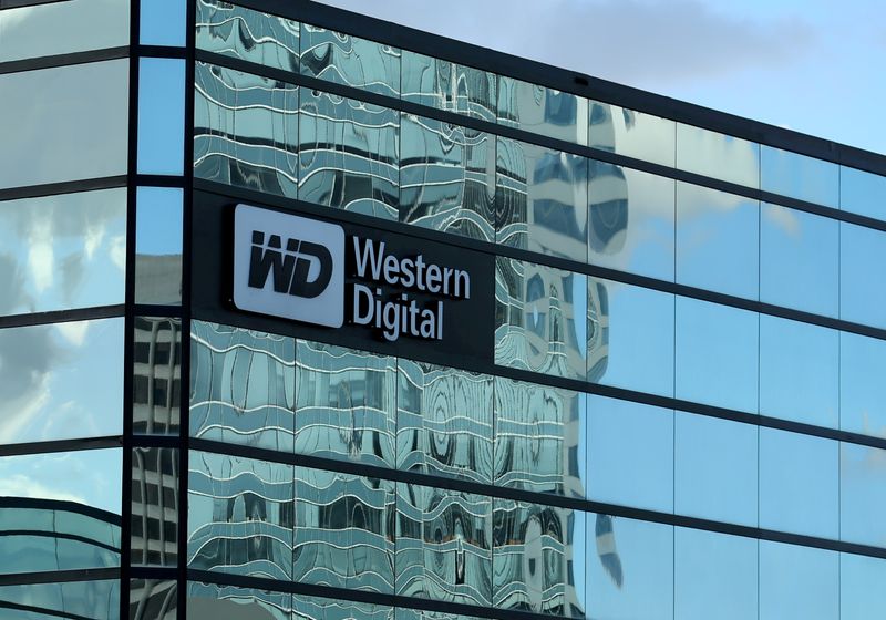 Western Digital talks to merge with Kioxia stall - sources