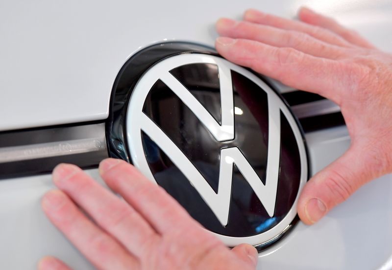 Factbox-Possible successors to Volkswagen CEO Diess