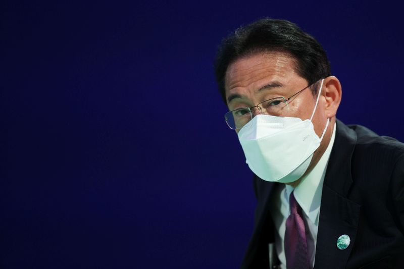 Advisers urge Japan PM to compile stimulus measures quickly
