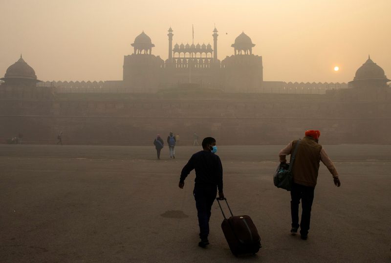 Exclusive - Britain to back $1 billion World Bank green loan to India, sources say