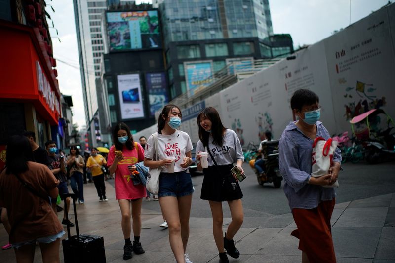 Chinese city of Chengdu to ensure cash-strapped developers get funds
