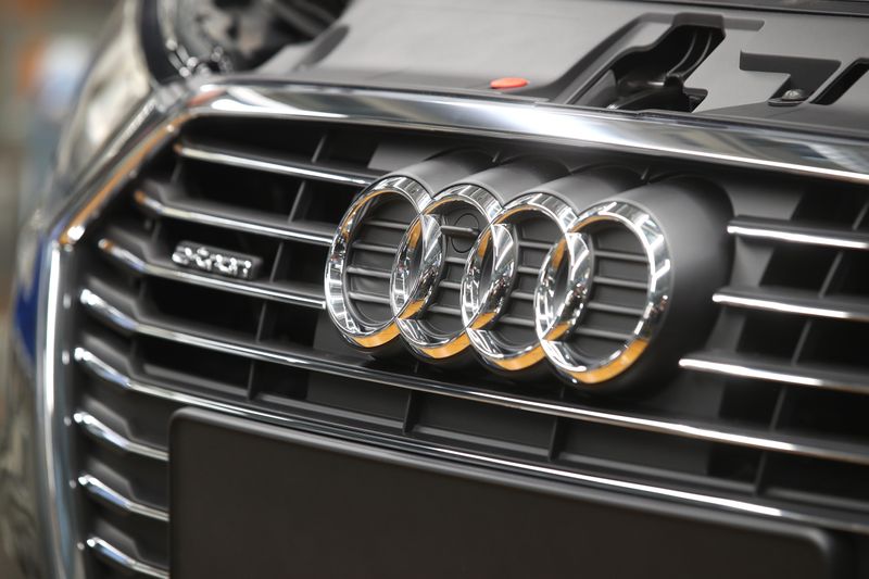 Decision on Audi-McLaren deal could take until next year - sources