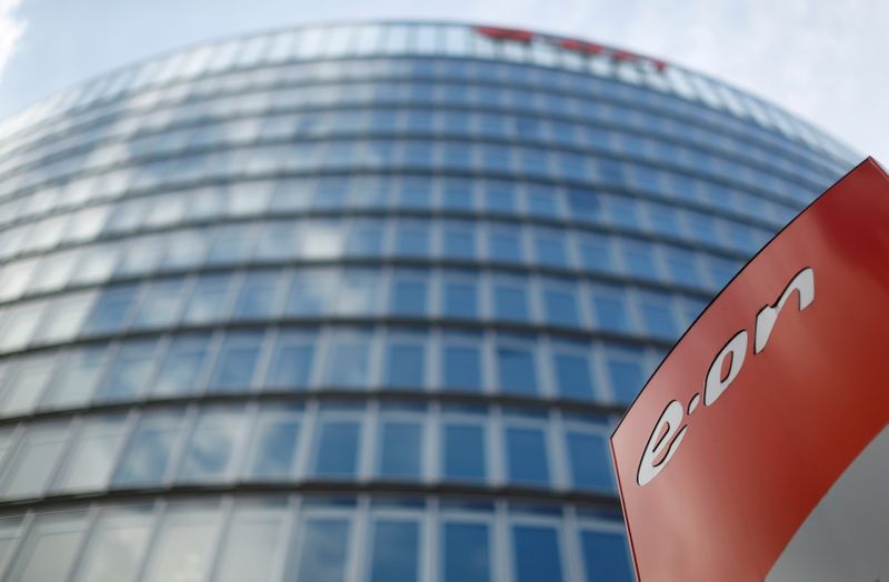 E.ON targets up to $4.5 billion in proceeds from portfolio adjustments