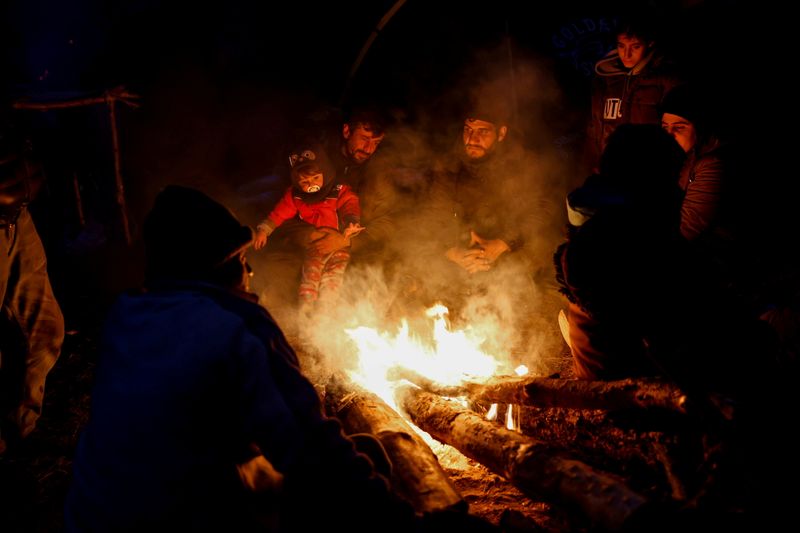 EU to step up sanctions on Belarus over escalating border crisis