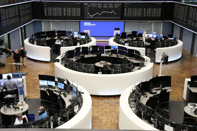 European shares tumble on fears over new virus variant