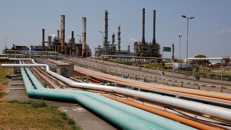 Exclusive-Colombia oil theft surges as smuggled gasoline dries up, data show