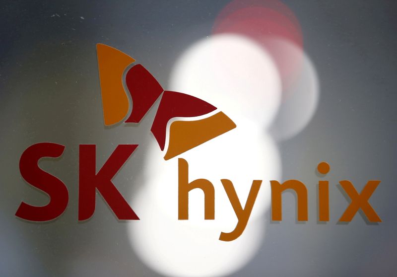 Exclusive-U.S.-China tech war clouds SK Hynix's plans for a key chip factory