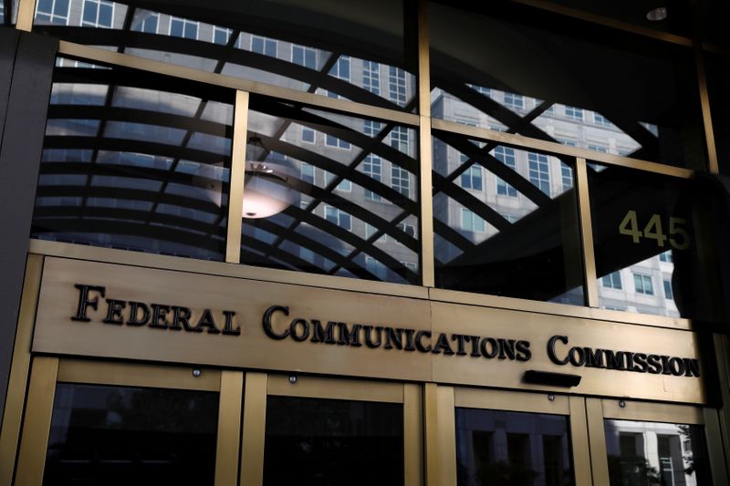 Exclusive-U.S. House Democrats urge FCC to avoid potential air safety wireless danger