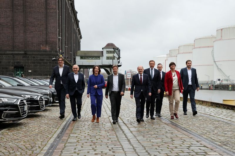 German coalition eyes return to debt limits from 2023, open to EU reforms