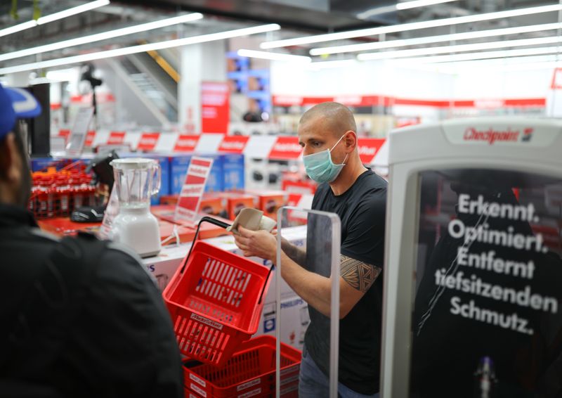 German retailers optimistic about Christmas sales