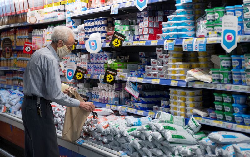 Analysis-Valuing Argentina's peso: It could cost the Peronists an election